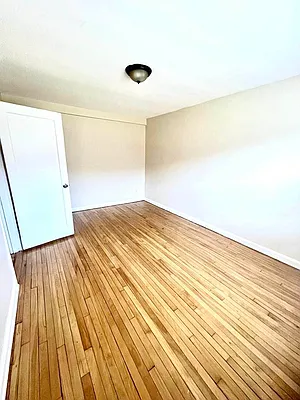 Rented by Pear NYC LLC | media 15