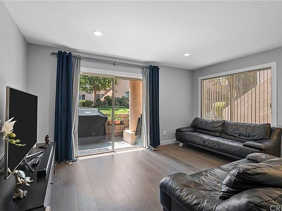 4th image of 24479 Valle Del Oro Unit 102