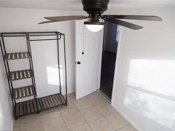 4th image of 3403 W Josephine St