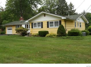 4 Jean Ln, New City, NY 10956