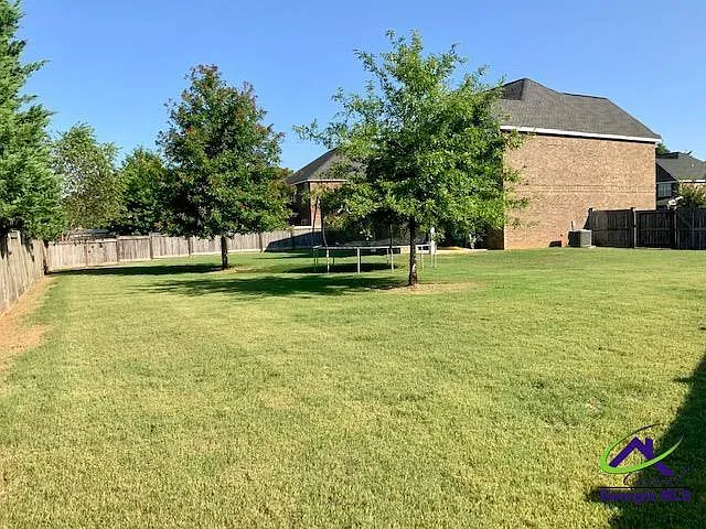 208 Black Hawke Ln — Photo 40