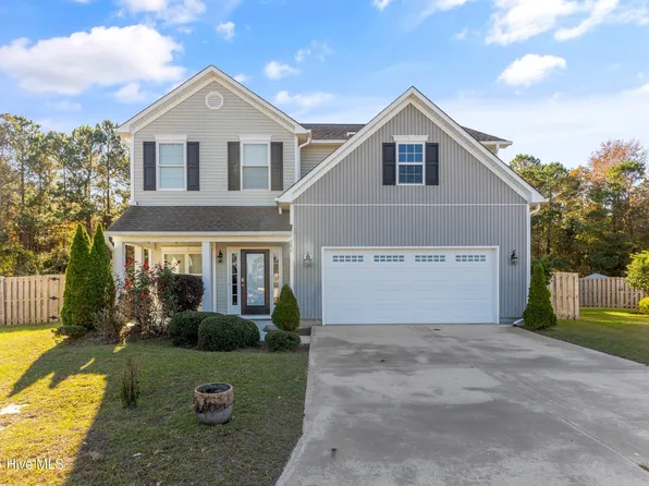 300 Preswick Drive, Rocky Point, NC 28457