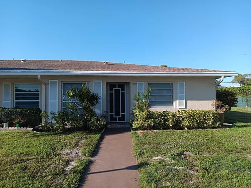 20886 Vinesta Cir #313 Photo 1