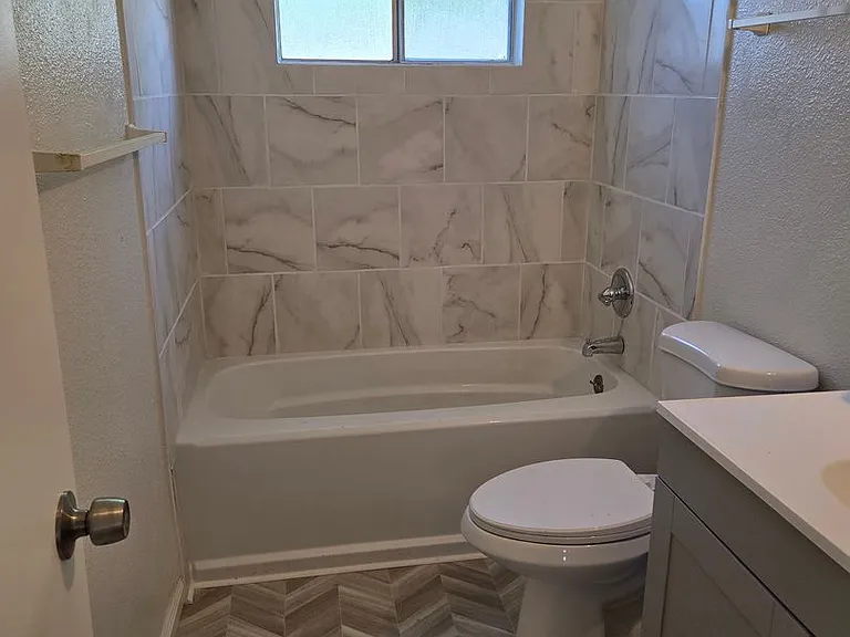 1514 Hayden Ave — Photo 8
