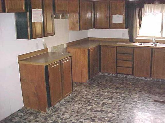 2nd image of 10020 S Kelly John Ln