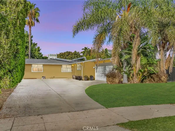 20637 Skouras Dr, Winnetka, CA 91306