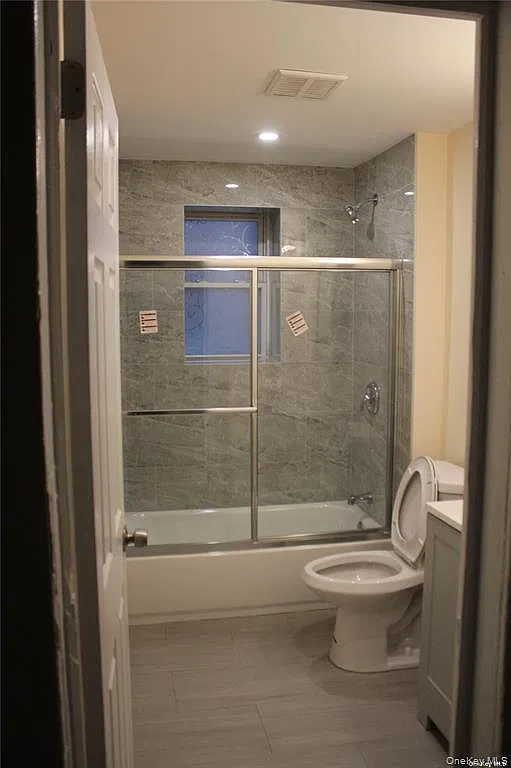3 bed, 1.0 bath, 2247 sqft, $3,500 — Photo 3