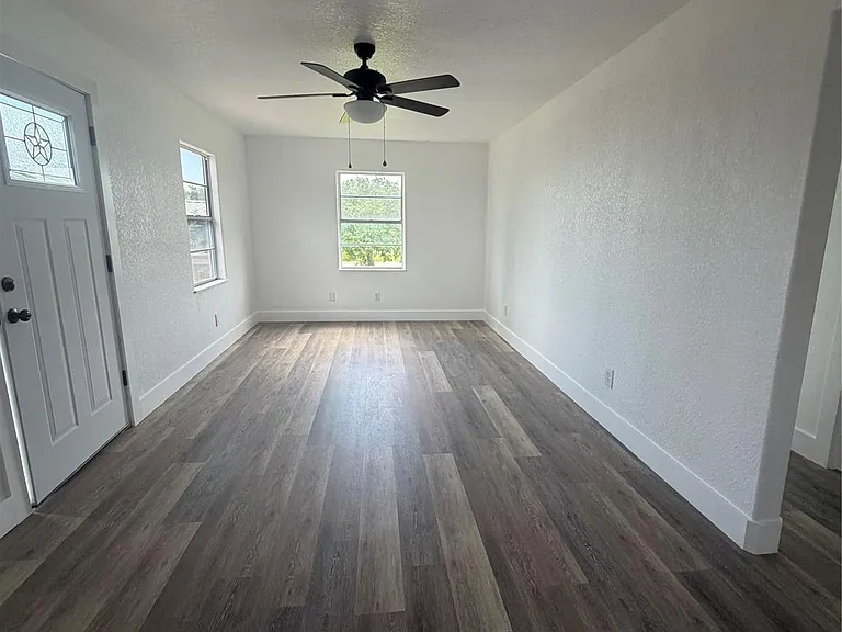 4522 County Road 459C — Photo 11