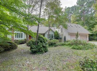 4905 Stoneridge Dr, Raleigh, NC 27612