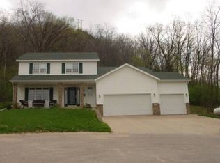 8750 Locust Ln, Winona, MN 55987