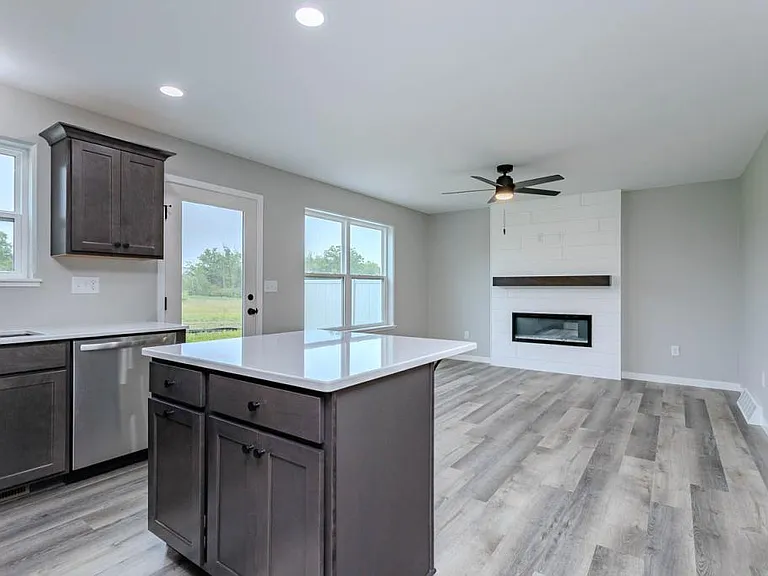 3506 Green Pastures Ln — Photo 12
