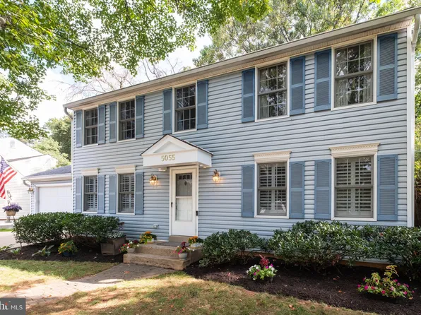 5055 Kenerson Dr, Fairfax, VA 22032
