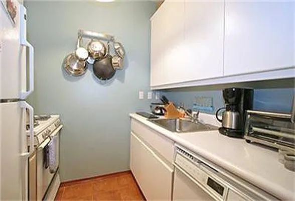 Sold by Keller Williams NYC | media 22