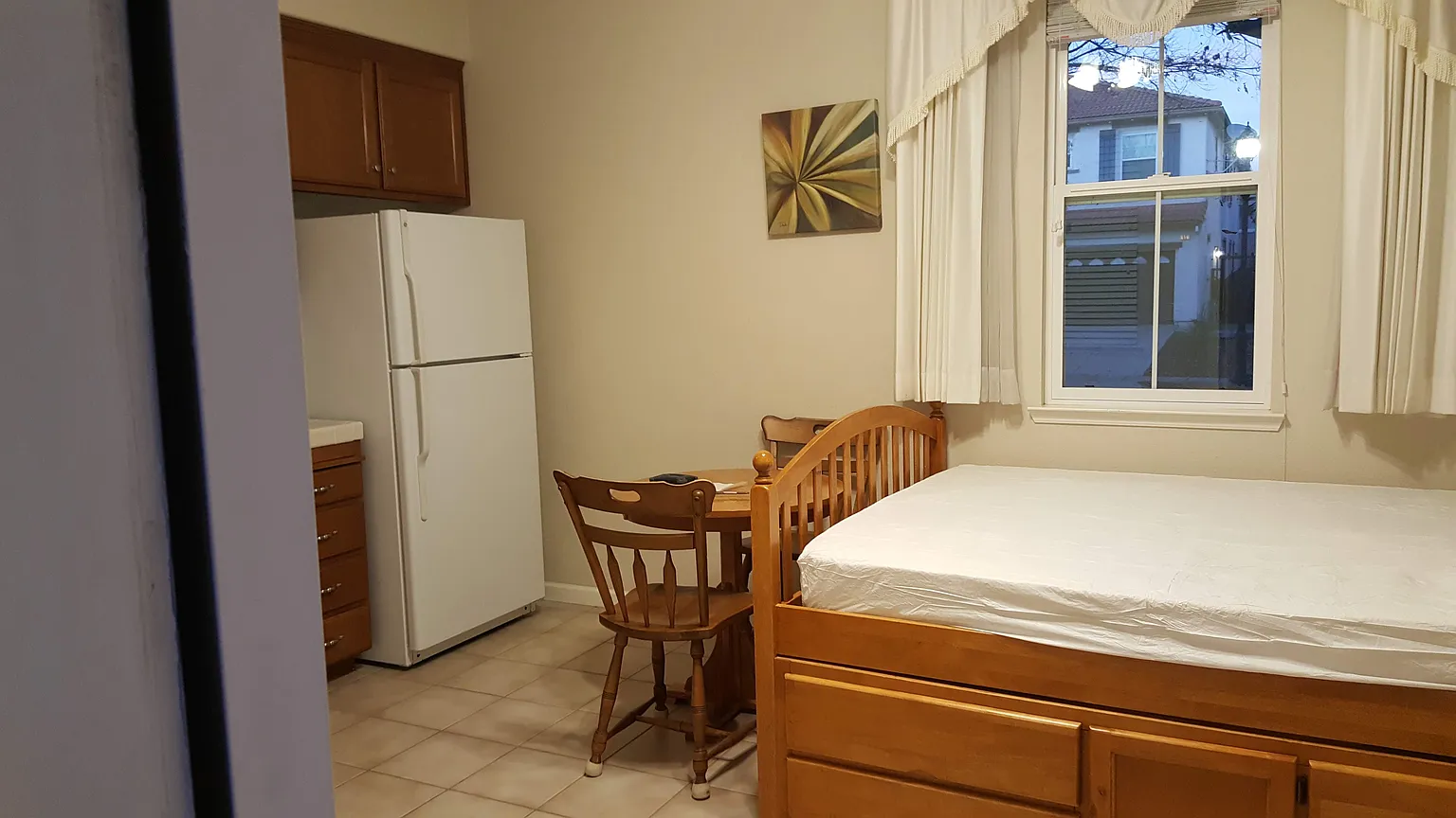 72 Felicia Ave photo 1