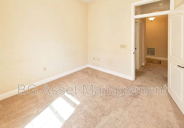 1240 Sonata Dr — Photo 14