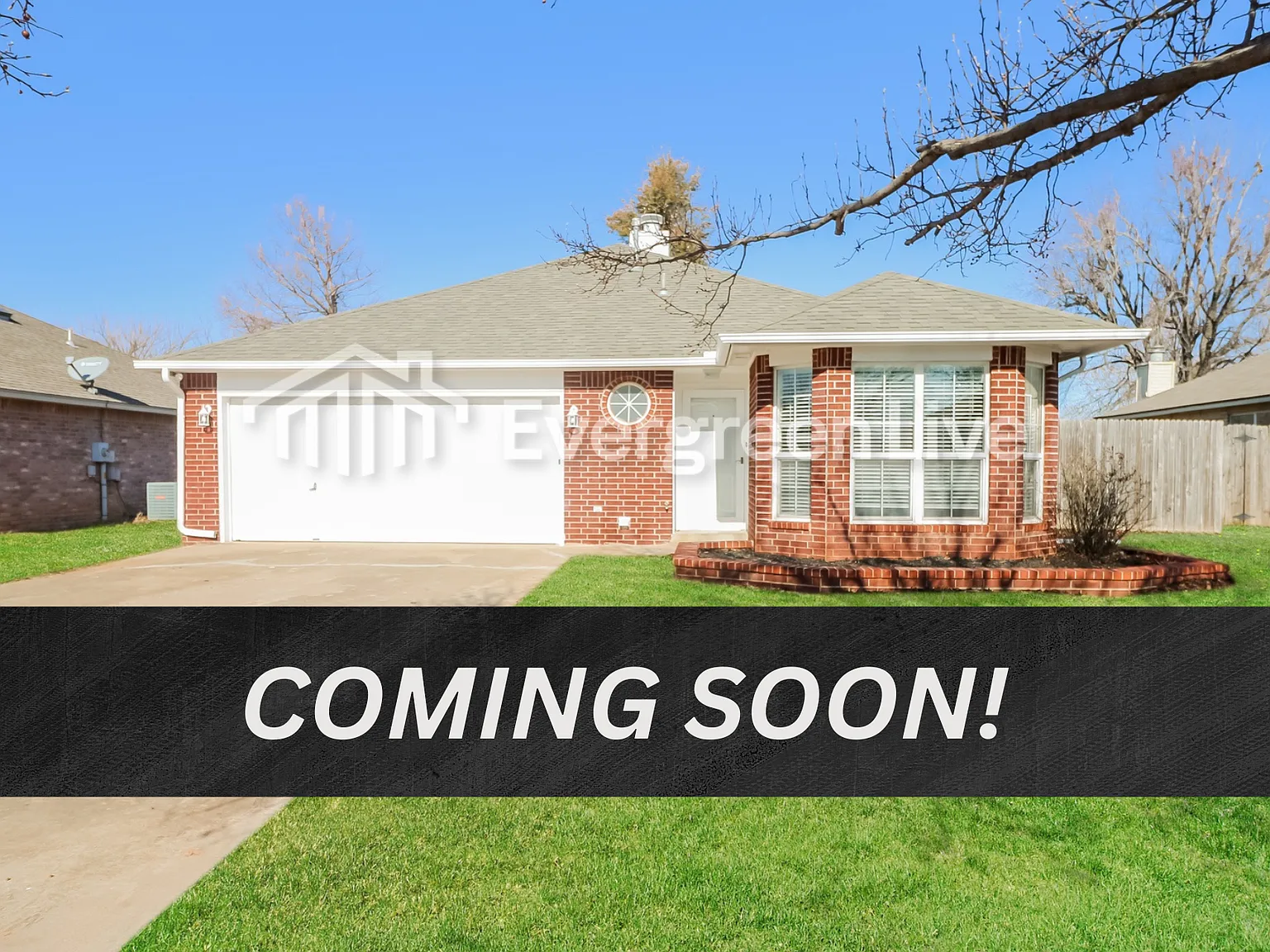 3 bed, 2.0 bath, 1374 sqft, $1,445 — Photo 1
