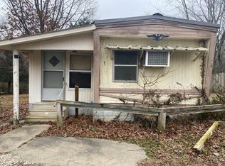 601 Smith St, Bloomfield, MO 63825