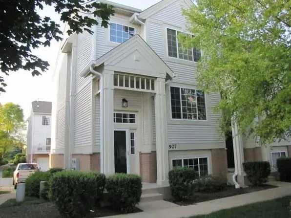 927 Pheasant Trl, Saint Charles, IL 60174