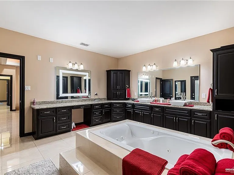 3312 Joycee Dr — Photo 14