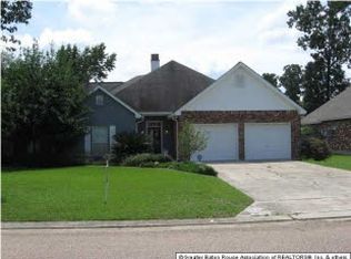 1444 Basswood Dr, Denham Springs, LA 70726