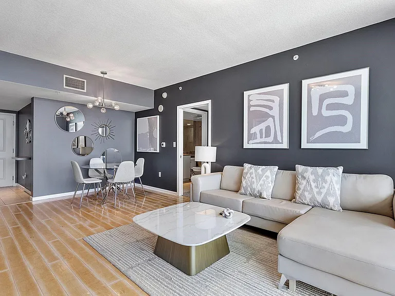 610 W Las Olas Blvd #1814N — Photo 5