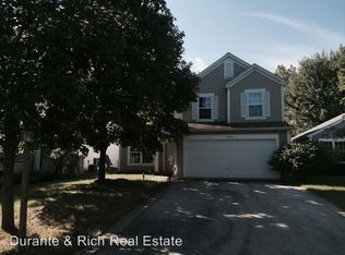 187 E Big Horn Dr, Hainesville, IL 60030