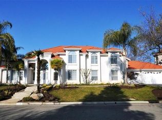 208 W Bluff Ave, Fresno, CA