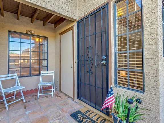 4th image of 8625 E Belleview Pl Unit 1068