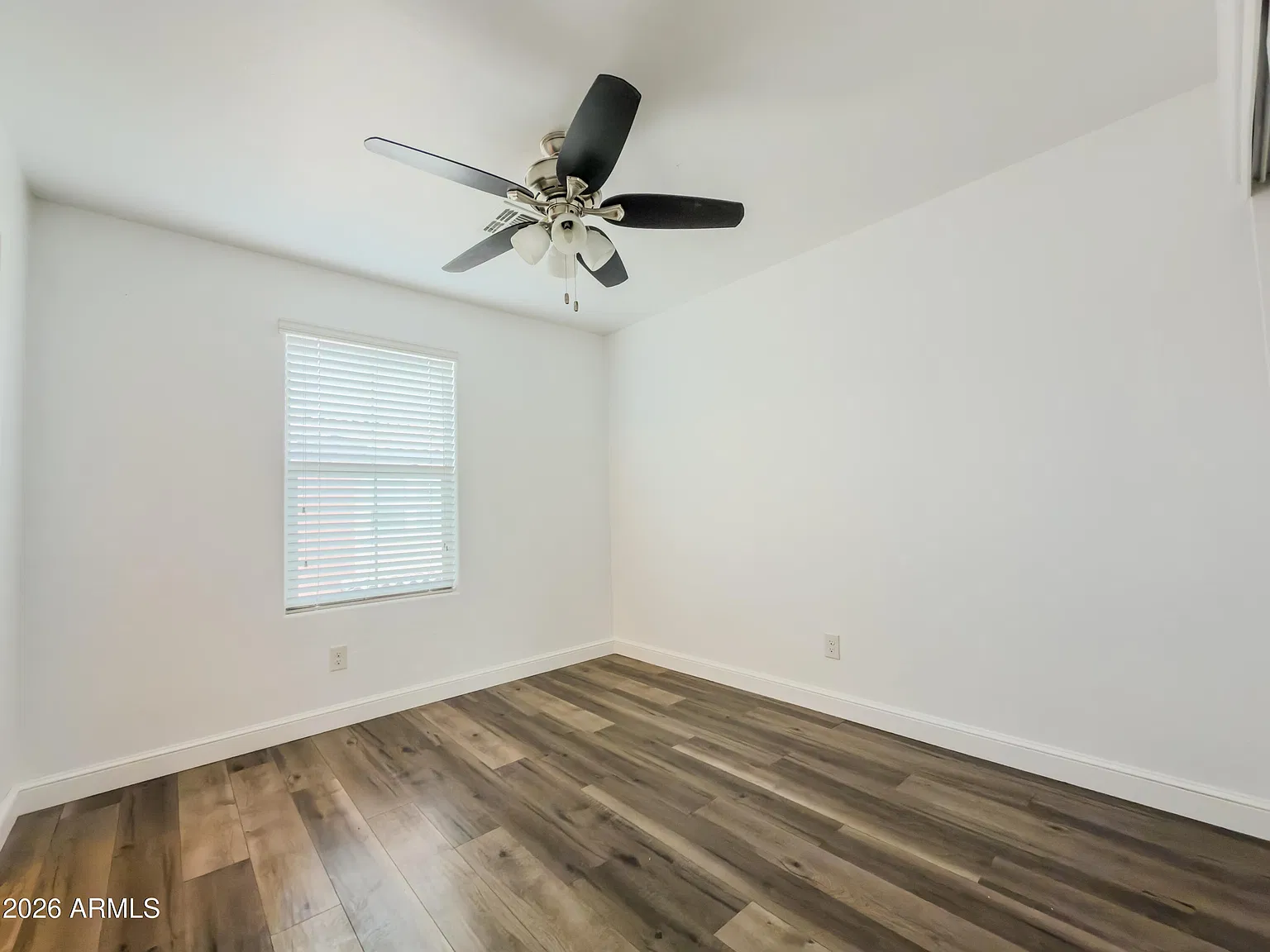 2 bed, 2.5 bath, 1285 sqft, $1,695 — Photo 3