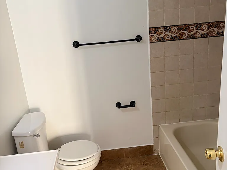 109 Green Hollow Dr #109 — Photo 3