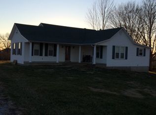 9059 Hodgenville Rd, Summersville, KY 42782