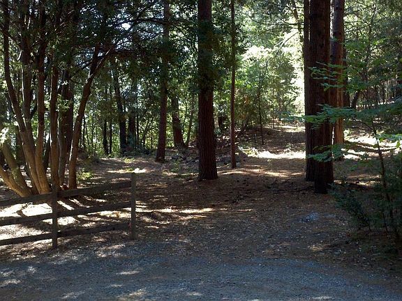 2nd image of 16095 Mountain View Dr