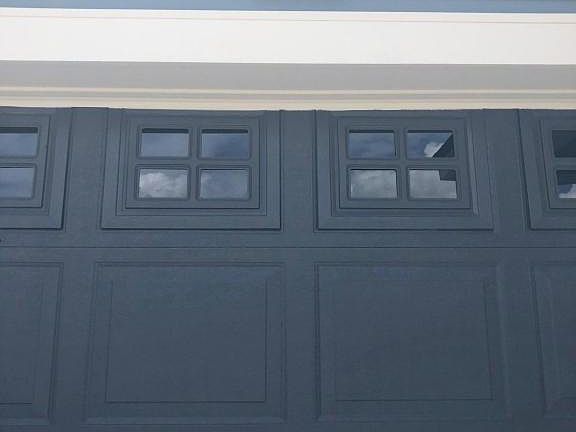 2nd image of 489 Glenneyre Cir
