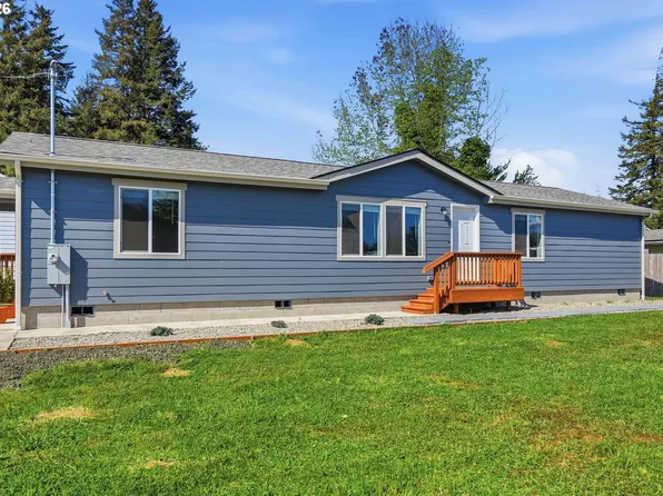 2780 34th St, Coos Bay, OR 97420