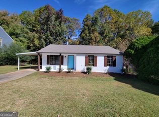 5560 Pine Gate Dr, Atlanta, GA 30349