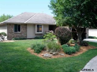 15313 Seward Plz, Omaha, NE 68154