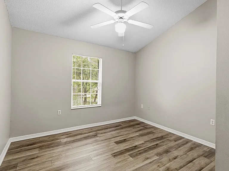 10000 SW 52nd Ave #159 — Photo 11