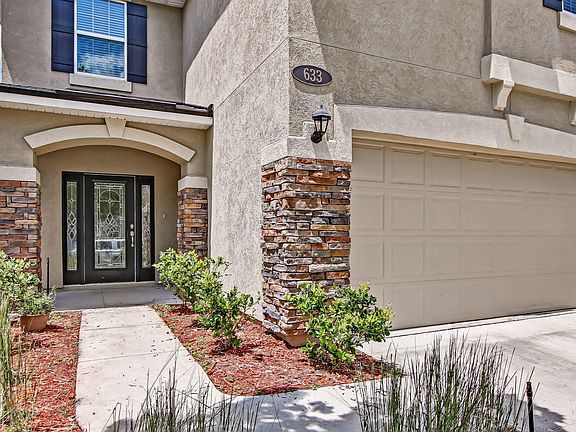 3rd image of 633 Drysdale Dr