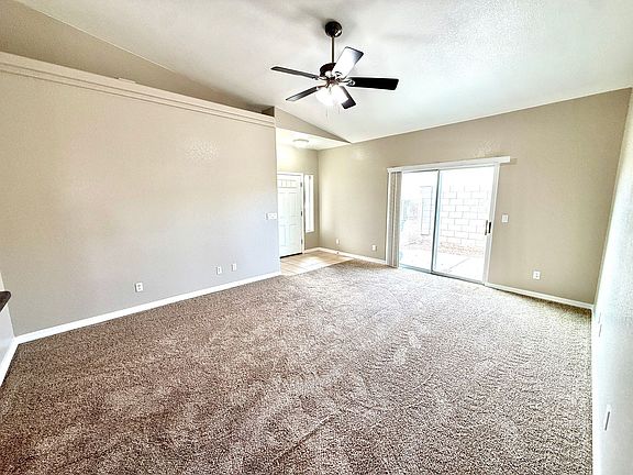 5th image of 933 Beverly Ave Unit A