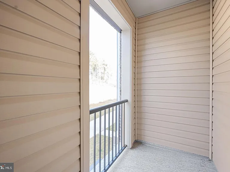 2536 Neabsco Common Pl — Photo 28