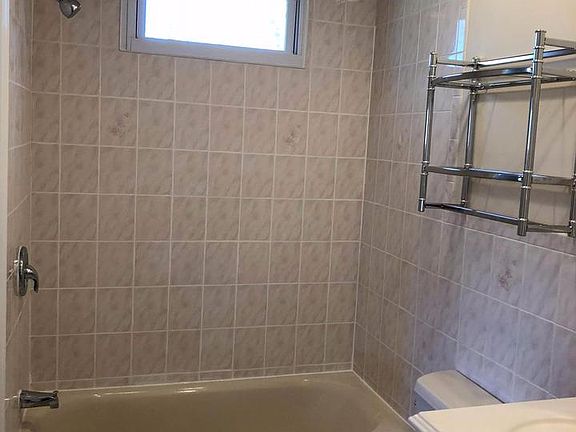 5th image of 7556 Kingman Dr