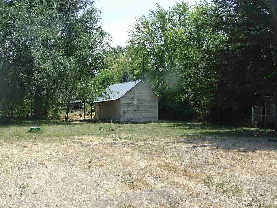 1st image of 710 N Elm Ave