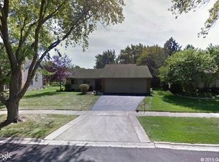 19 E Garden Ave, Palatine, IL 60067