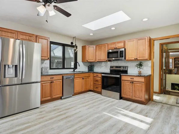 9875 W M 21, Ovid, MI 48866