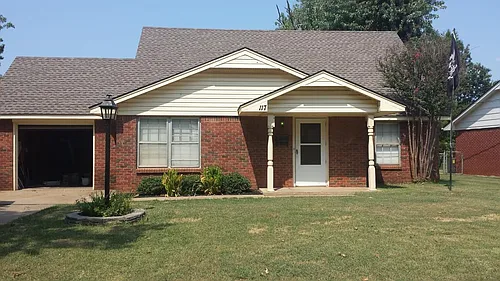 117 Burton Pl Photo 1