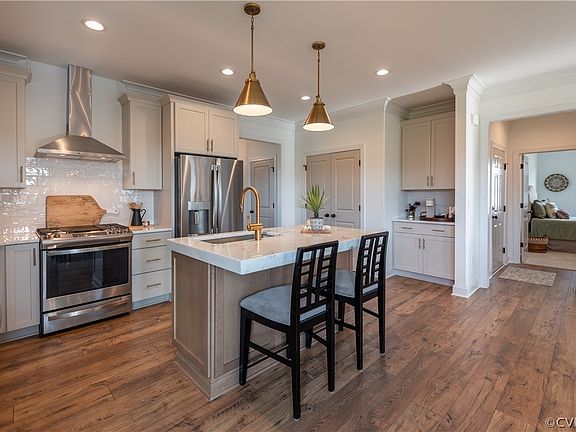 4th image of 7448 Aldeby St