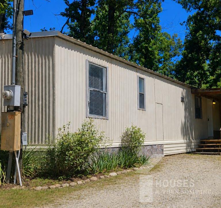 1st image of 130 Rooker Ln