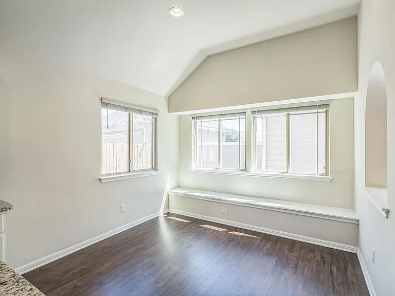 120 Lasino Dr — Photo 3