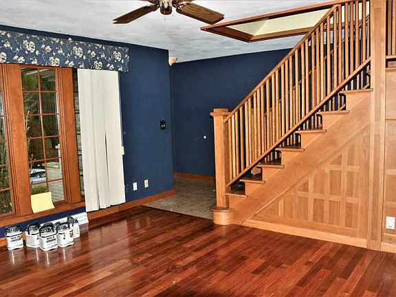 5th image of 2603 Hampden Ct