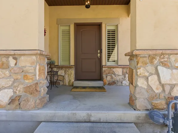 7235 S Viansa Ct, Midvale, UT 84047